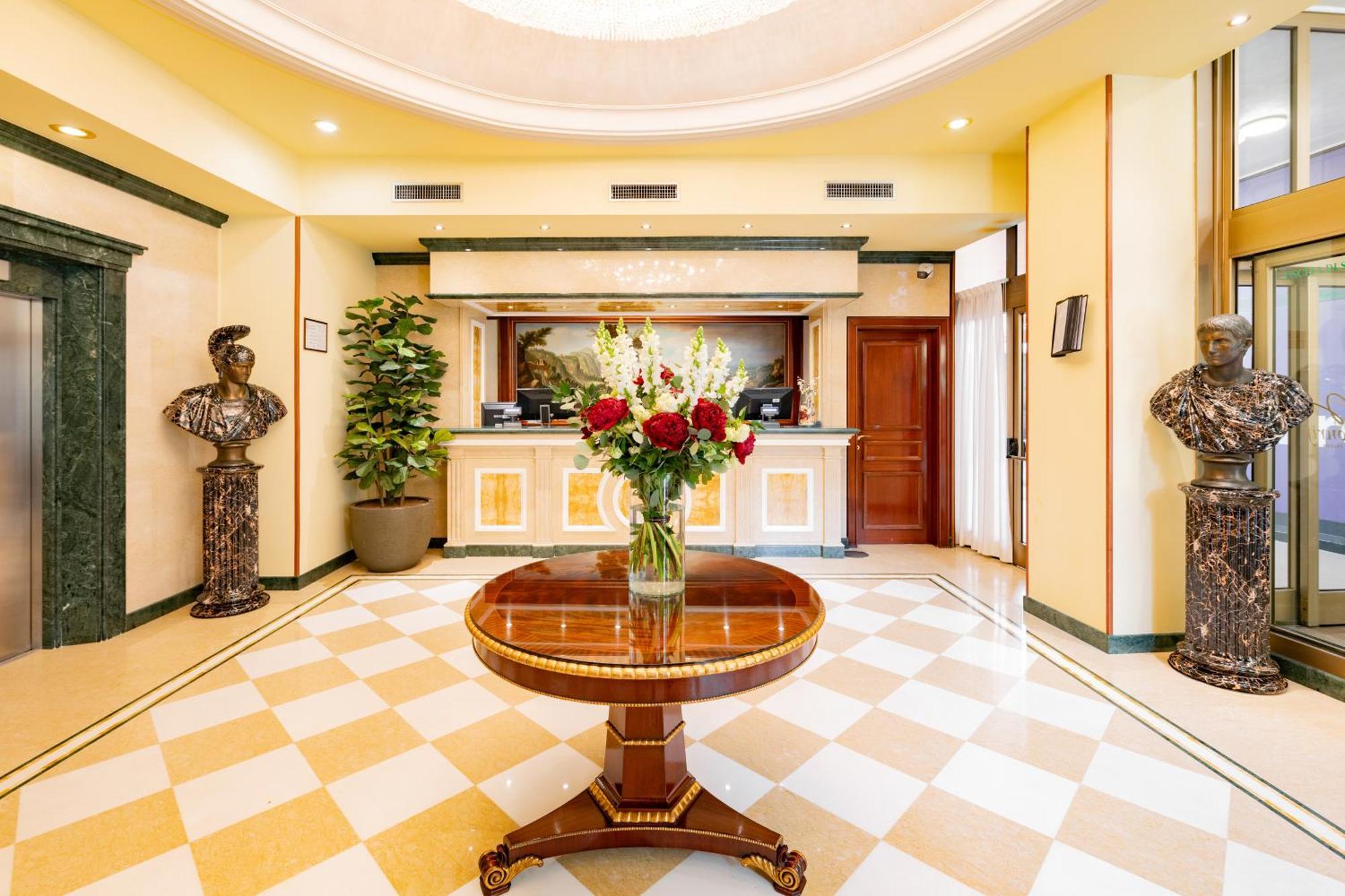 Hotel Internazionale — Photos 2